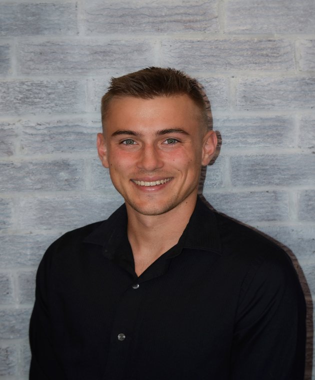 Simon Siebert Headshot